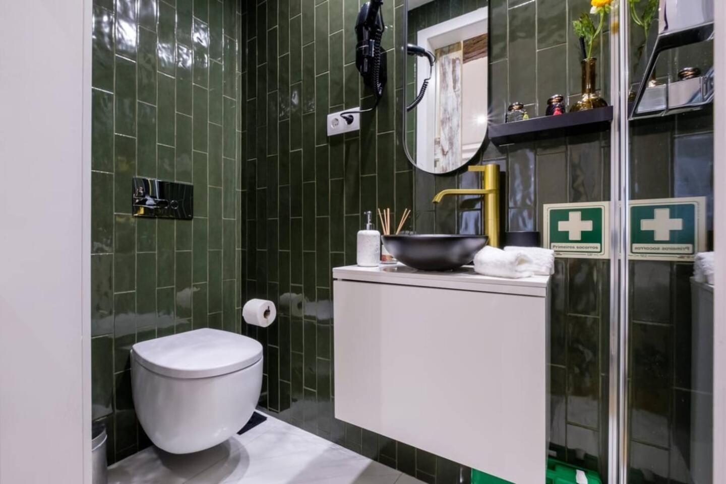Casa Velhinha - Design, Culture And Comfort In Guimarães Exteriör bild