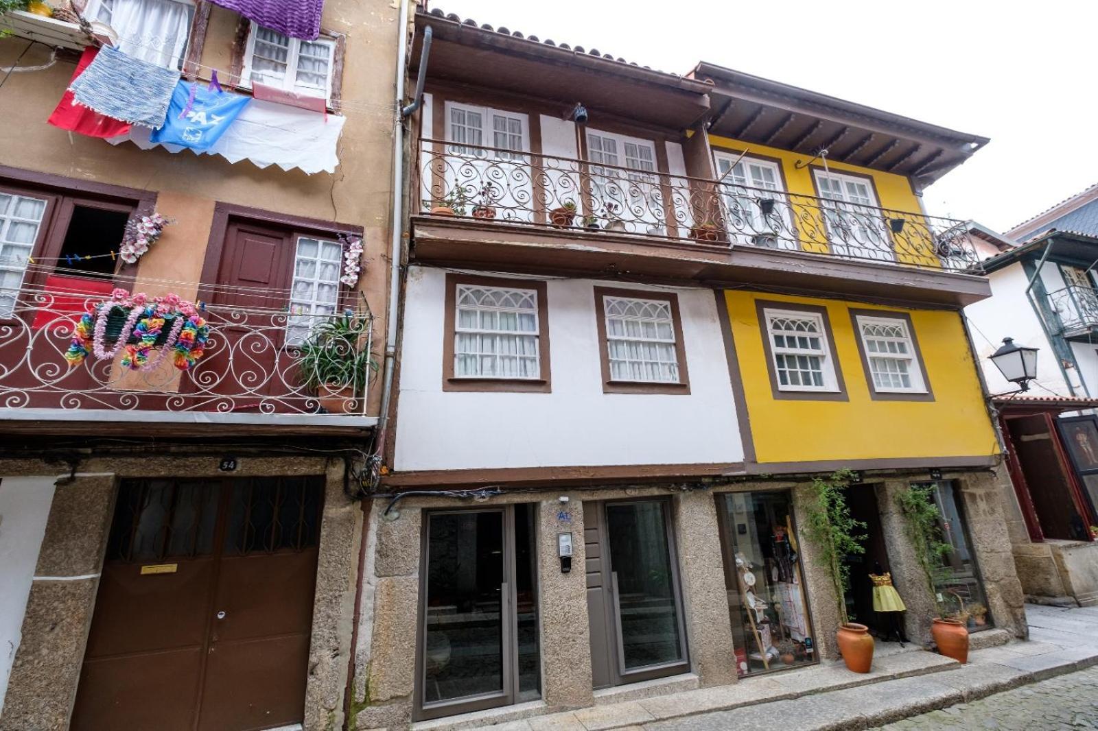 Casa Velhinha - Design, Culture And Comfort In Guimarães Exteriör bild